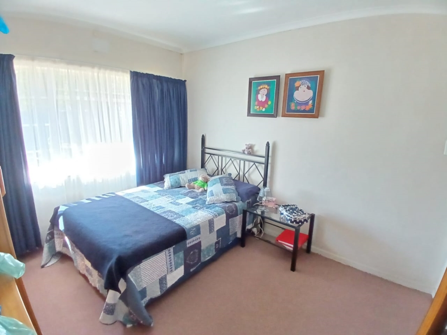 4 Bedroom Property for Sale in Vaalpark Free State